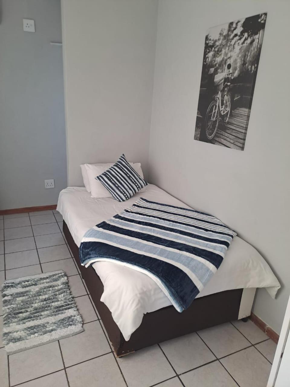 Honey Bee Guest house